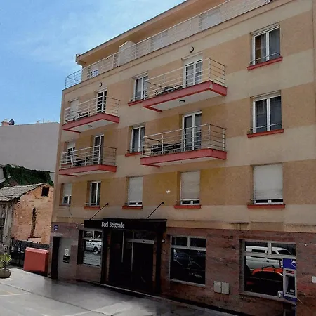 Feel Belgrade Aparthotel Διαμέρισμα 4*