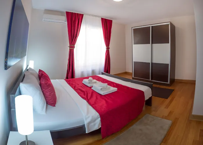 Διαμέρισμα Feel Belgrade Aparthotel 4*