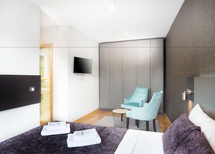 Feel Belgrade Aparthotel 4* Βελιγράδι