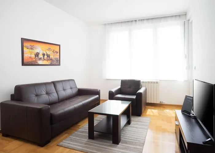 Feel Belgrade Aparthotel Βελιγράδι
