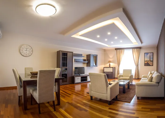 Feel Belgrade Aparthotel 4*